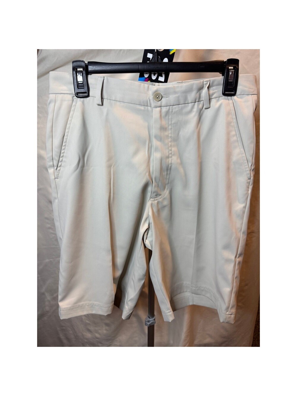 235 Pebble Beach Performance Mens Golf Shorts Stone Khaki Size 32 10 Inch Inseam